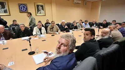 Semana clave de la CGT con el Gobierno para evitar un paro general Semana clave de la CGT con el Gobierno para evitar un paro general
