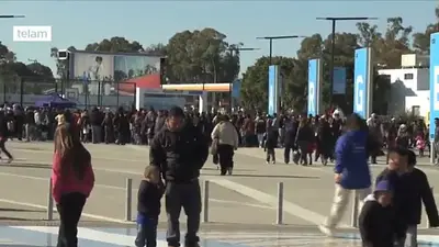 El informe de Télam sobre la cantidad de gente que fue a Tecnópolis...con imágenes del 2014 El informe de Télam sobre la cantidad de gente que fue a Tecnópolis...con imágenes del 2014