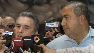 El Gobierno convocó a una mesa de diálogo entre sindicatos y empresarios El Gobierno convocó a una mesa de diálogo entre sindicatos y empresarios