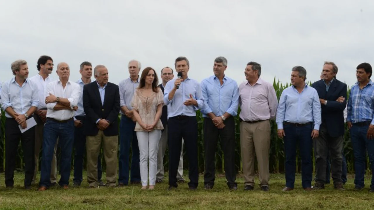 Explotó la interna en Agroindustria por el recorte presupuestario: renunciaron 12 funcionarios