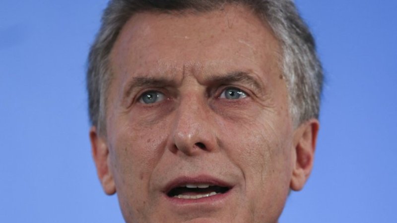 Polémica por una docente que criticó a Macri y pidió "no mirar TN"