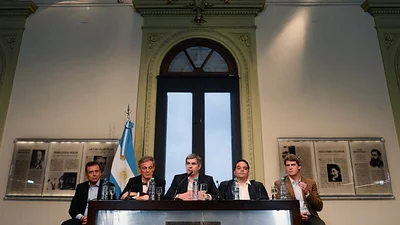 El gobierno no obliga a las empresas a pagar un bono El gobierno no obliga a las empresas a pagar un bono