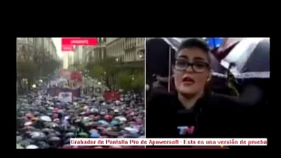 El incómodo momento de una movilera de TN cuando cantaron contra Macri El incómodo momento de una movilera de TN cuando cantaron contra Macri