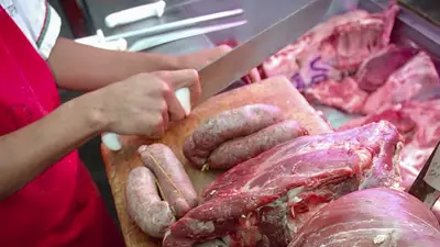 El Gobierno pasa de cobrarle retenciones a la carne a subsidiar la exportación El Gobierno pasa de cobrarle retenciones a la carne a subsidiar la exportación