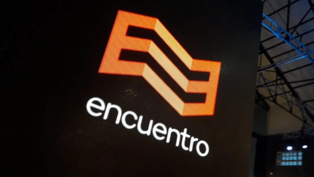 Polémica en las redes por el nuevo logo de Canal Encuentro