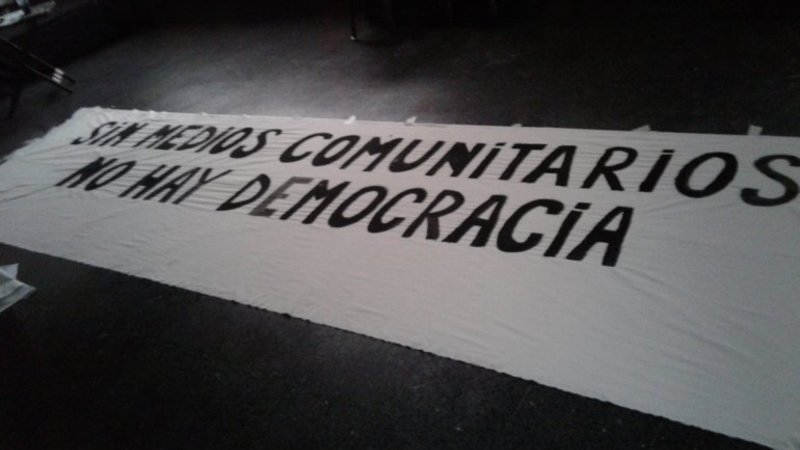 La difícil situación de los medios comunitarios, ahogados por el Gobierno