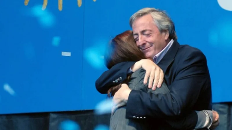 Con el hashtag #NestorVive las redes sociales recuerdan al ex presidente