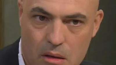 Un sciolista salió a cruzar al hombre que increpó al ex gobernador: "Sigan festejando a los Feinmann" Un sciolista salió a cruzar al hombre que increpó al ex gobernador: "Sigan festejando a los Feinmann"
