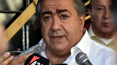 Daer admitió que la CGT está "dispuesta" a una reforma laboral, pero que le pondrán "límite" Daer admitió que la CGT está "dispuesta" a una reforma laboral, pero que le pondrán "límite"