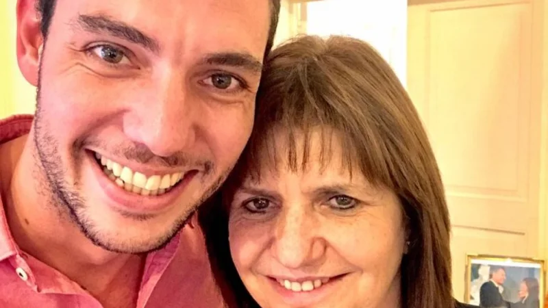 Escándalo: el enviado de Bullrich para buscar a Maldonado en Esquel, de turismo en el sur