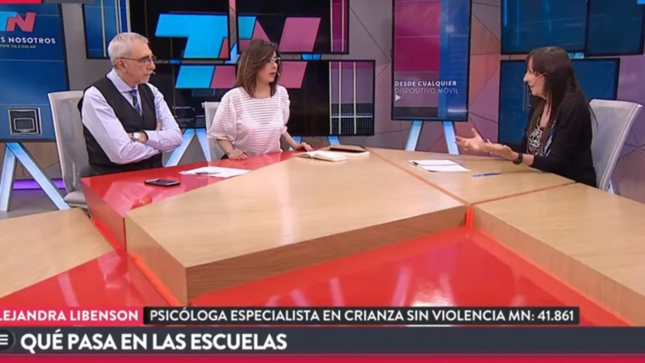 Canaletti fue acorralado y vivió un momento muy incómodo por la toma de las escuelas