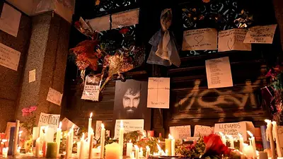 La conmovedora transformación de la morgue judicial en un santuario por Santiago Maldonado La conmovedora transformación de la morgue judicial en un santuario por Santiago Maldonado