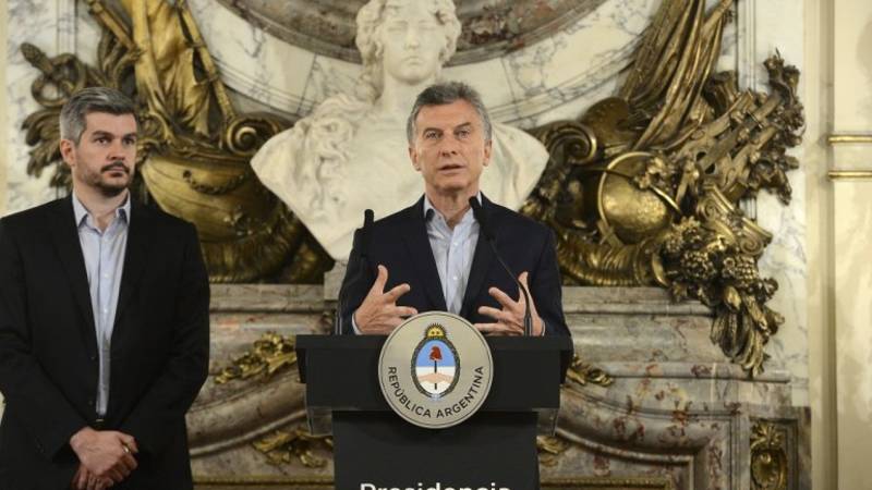 Macri anunció una reforma laboral "a lo Vaca Muerta", pero los números son desalentadores