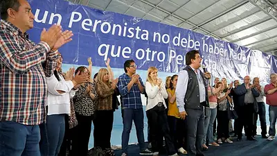 Fernando Espinoza: "Nuestro límite es el hambre del pueblo" Fernando Espinoza: "Nuestro límite es el hambre del pueblo"