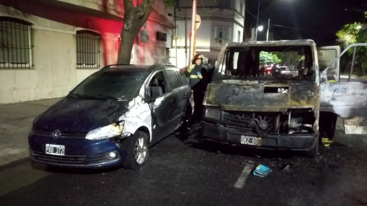 Se incendió el auto de Axel Kicillof en la madrugada