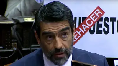Rodolfo Tailhade puso en aprietos a Marcos Peña con una foto que compromete al Gobierno Rodolfo Tailhade puso en aprietos a Marcos Peña con una foto que compromete al Gobierno