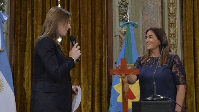 Aportantes truchos: la Justicia imputó a la tesorera del Pro, Fernanda Inza