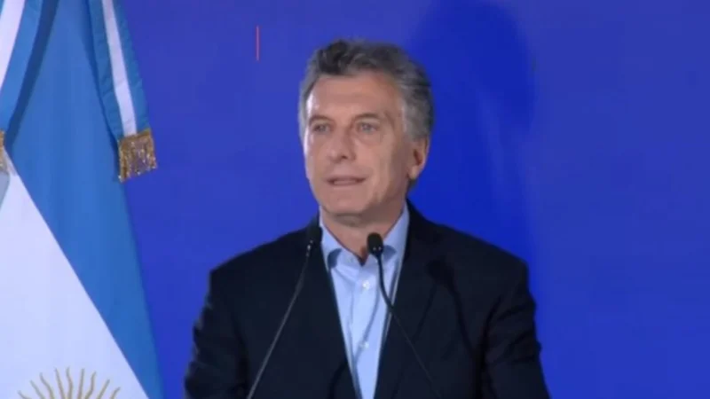 Macri dice que la pobreza se reduce con más tecnología mientras desinvierte en Ciencia