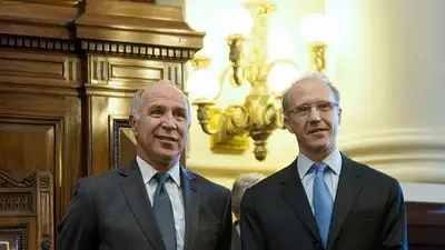 Tensión en la Corte: Lorenzetti destrozó a Rosenkrantz y lo tildó de "mediocre" Tensión en la Corte: Lorenzetti destrozó a Rosenkrantz y lo tildó de "mediocre"
