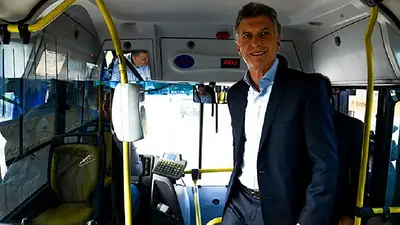 Escándalo: un empleado del Gobierno se hizo pasar por pasajero del Metrobus Escándalo: un empleado del Gobierno se hizo pasar por pasajero del Metrobus