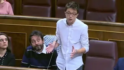 El saludo peronista de un referente de Podemos El saludo peronista de un referente de Podemos