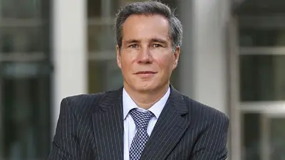 Muerte de Nisman: antes de su deceso, el fiscal llamó a un presunto jefe de una red de prostitución VIP Muerte de Nisman: antes de su deceso, el fiscal llamó a un presunto jefe de una red de prostitución VIP