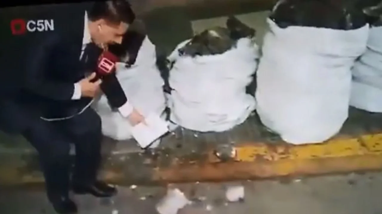 Misteriosa suelta de piedras cerca del Congreso antes de la movilización
