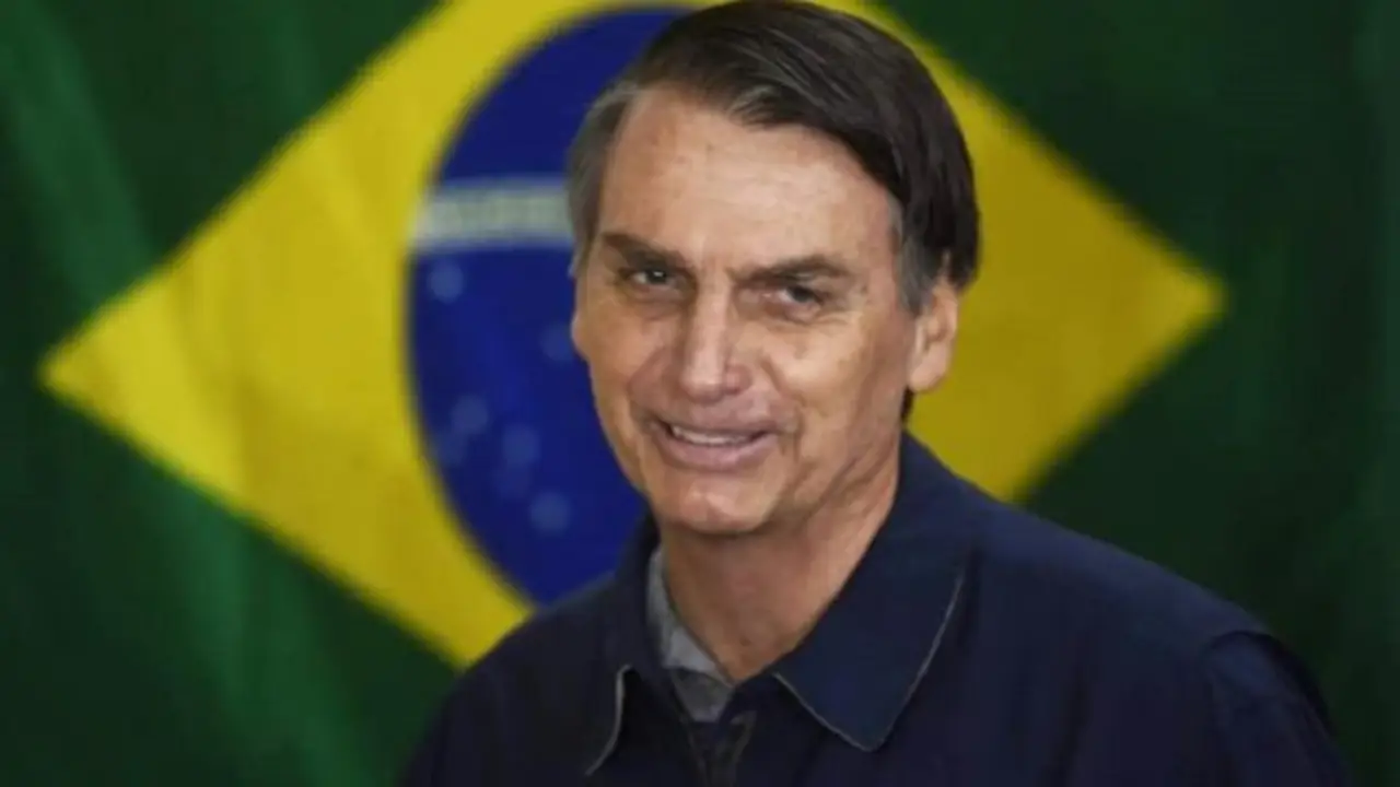 Elecciones en Brasil: Bolsonaro sigue arriba pero Haddad recorta distancias
