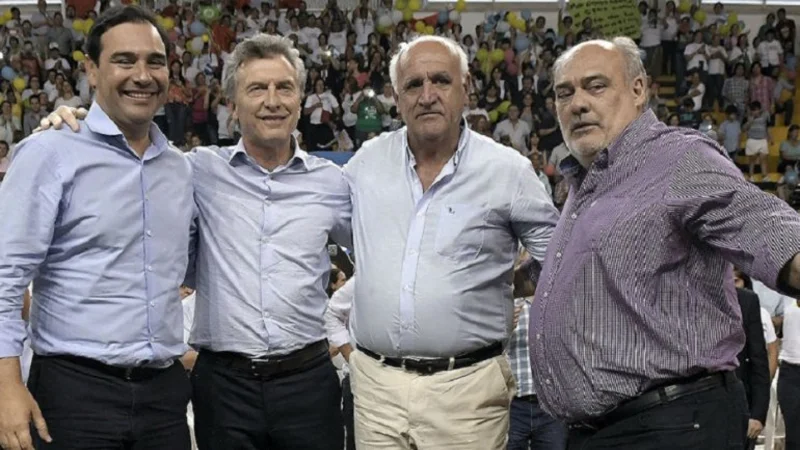 En medio del debate por el Presupuesto, Macri se reunió con el gobernador Valdés