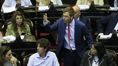 El PRO frenó a la madrugada en el Congreso que los jueces paguen ganancias El PRO frenó a la madrugada en el Congreso que los jueces paguen ganancias