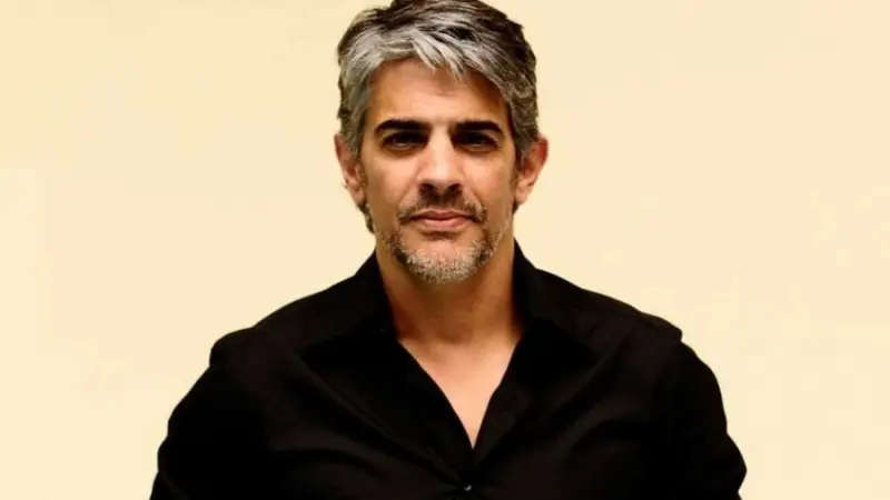 Tras ser acusado por "dividir la pantalla", Pablo Echarri vuelve a la TV
