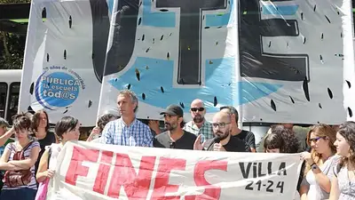 Docentes rechazaron oferta de Larreta y se viene un paro por 36 horas en la Ciudad Docentes rechazaron oferta de Larreta y se viene un paro por 36 horas en la Ciudad