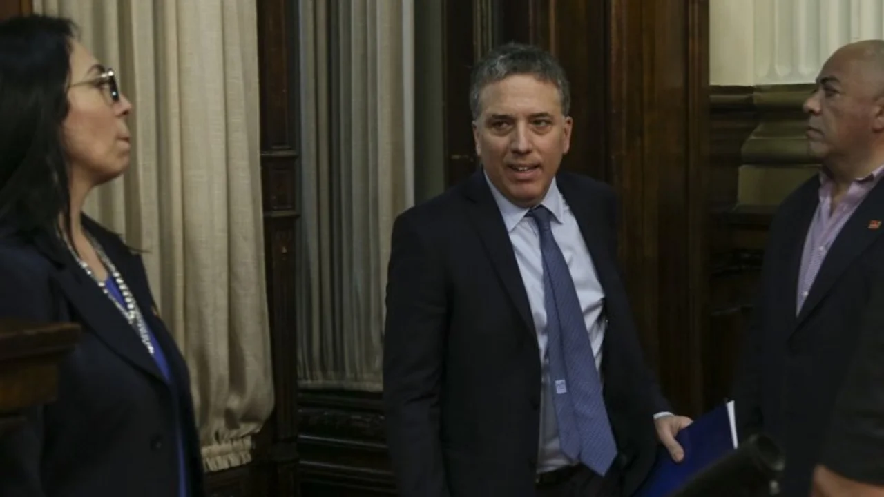 ¿Por qué la economía de un país no es como la economía de una casa?