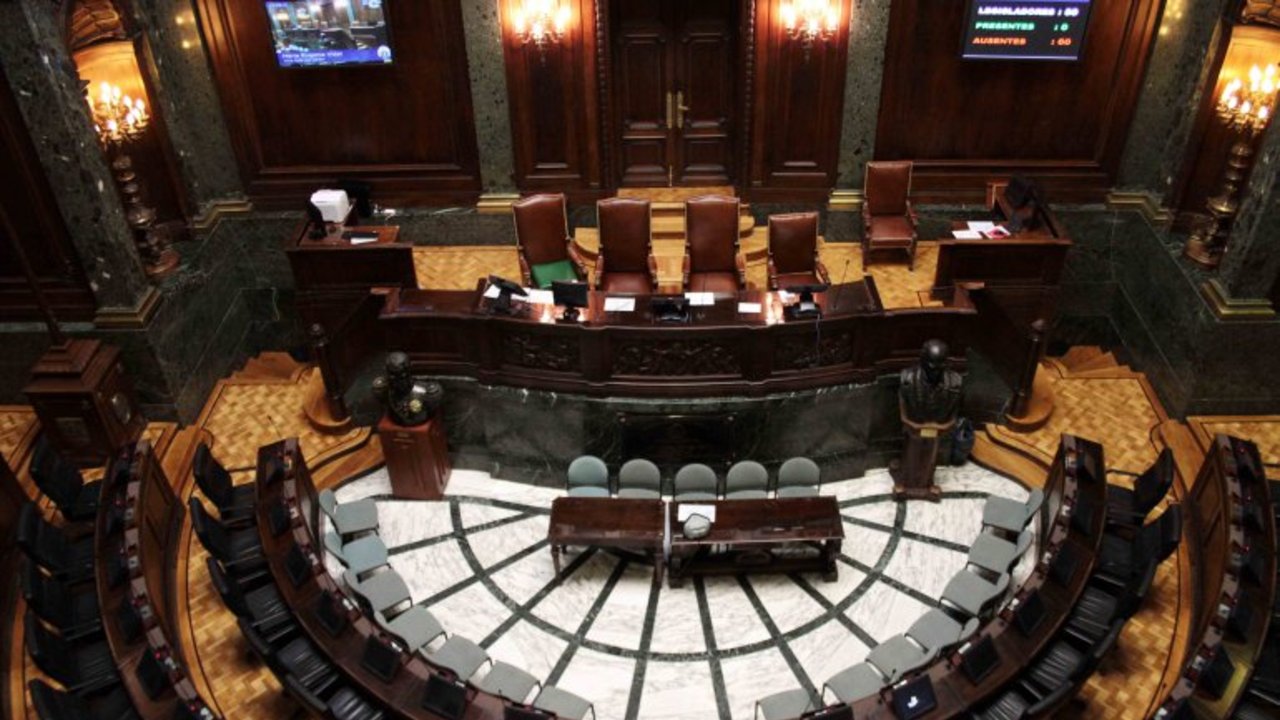 Peligro: hackearon la pagina de la Legislatura porteña tras aprobar el voto electrónico