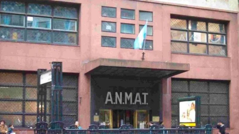 La ANMAT prohíbe la comercialización de un popular budín y varios aceites