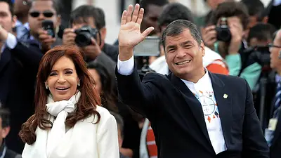 El conmovedor relato de Correa sobre su encuentro con CFK: "Los ojos llenos de lágrimas" El conmovedor relato de Correa sobre su encuentro con CFK: "Los ojos llenos de lágrimas"