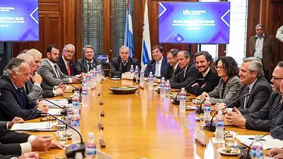 Empresarios salieron a pedir la suspensión del pago del adelanto de Ganancias Empresarios salieron a pedir la suspensión del pago del adelanto de Ganancias