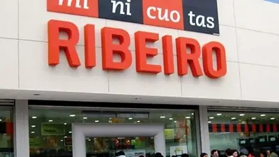 Crisis económica: la cadena Ribeiro vendió un 50% menos en un año y peligran 1.500 empleos Crisis económica: la cadena Ribeiro vendió un 50% menos en un año y peligran 1.500 empleos