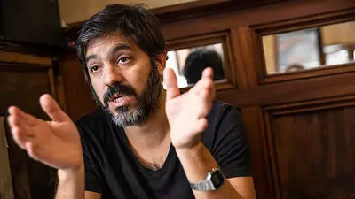 Carlos Bianco: "Bajarnos el sueldo es algo simbólico" Carlos Bianco: "Bajarnos el sueldo es algo simbólico"