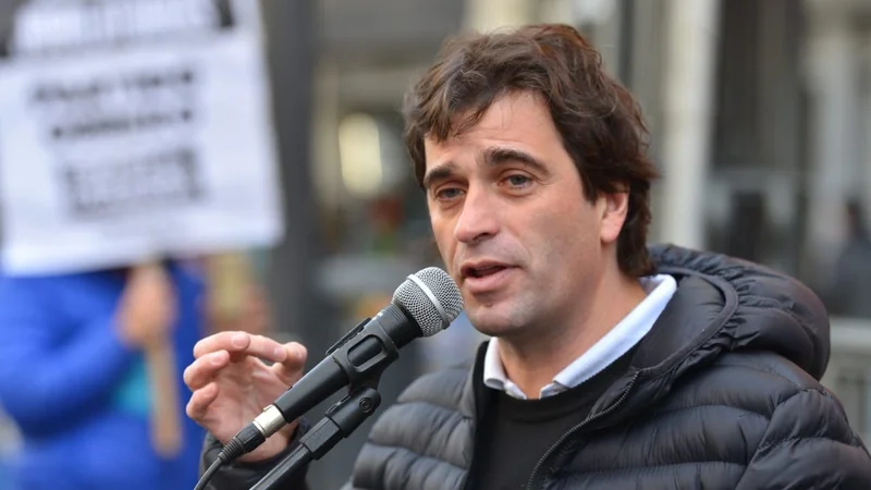 Debate 2019 Ciudad: El blooper que tuvo a Gabriel Solano como protagonista 