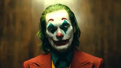 Joaquin Phoenix, el actor del Joker, chocó contra un camión de bomberos Joaquin Phoenix, el actor del Joker, chocó contra un camión de bomberos