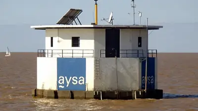 Por qué el "agua" tiene gusto y olor extraño en los últimos días Por qué el "agua" tiene gusto y olor extraño en los últimos días