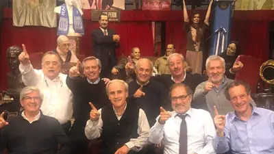 El chiste de Alberto Fernández y sus amigos dedicado a Mauricio Macri El chiste de Alberto Fernández y sus amigos dedicado a Mauricio Macri