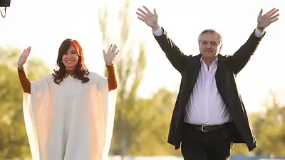 Elecciones 2019: desde La Pampa, Alberto Fernández celebró recordar el 17 de octubre en unidad Elecciones 2019: desde La Pampa, Alberto Fernández celebró recordar el 17 de octubre en unidad