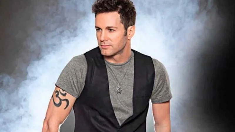Abogado de la denunciante reveló que podría haber "cinco o seis" más casos de abuso contra el cantante Axel