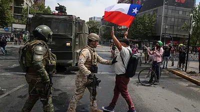 Crisis en Chile: el Gobierno de Sebastián Piñera anunció un nuevo toque de queda Crisis en Chile: el Gobierno de Sebastián Piñera anunció un nuevo toque de queda