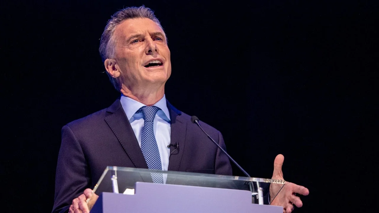 La herencia de Mauricio Macri deja un brutal ajuste en el Archivo Prisma