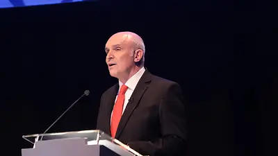 Debate presidencial: En medio de la crisis, Espert puso a Chile como ejemplo de lucha contra la pobreza Debate presidencial: En medio de la crisis, Espert puso a Chile como ejemplo de lucha contra la pobreza
