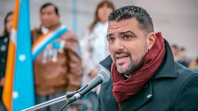 El intendente Walter Vouto cruzó al Secretario de Turismo de Nación: "Ignoró que Ushuaia es una ciudad turística" El intendente Walter Vouto cruzó al Secretario de Turismo de Nación: "Ignoró que Ushuaia es una ciudad turística"