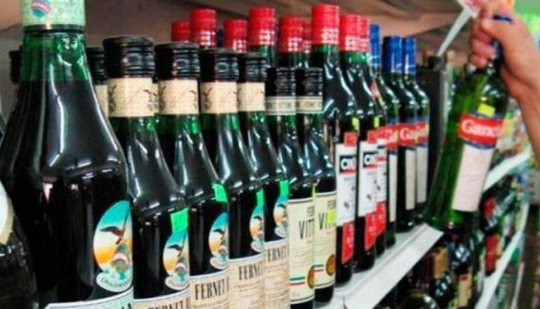 Desde la Sedronar advierten que el consumo de alcohol durante la cuarentena puede “profundizar la angustia”
